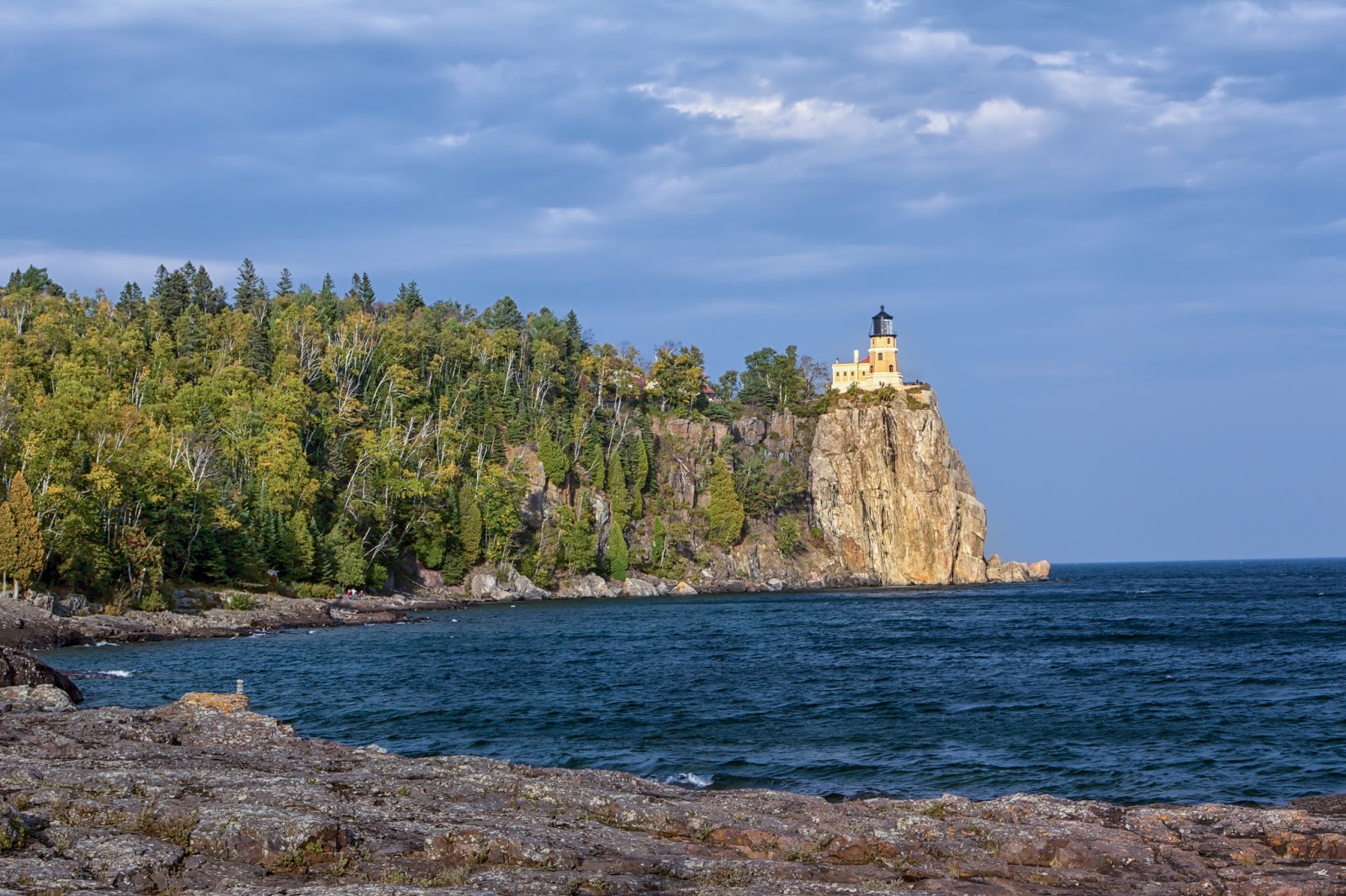 Day Hiking Trails Exploring Split Rock Lighthouse State Park