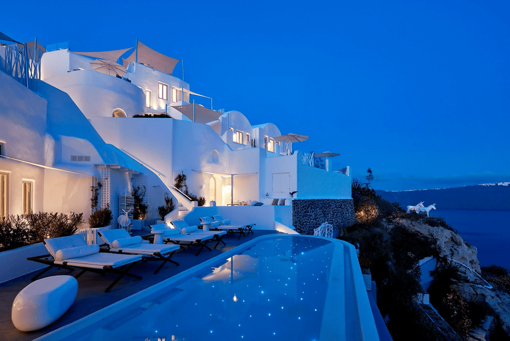 Santorini Vacation. Top5 Hotels on the Island